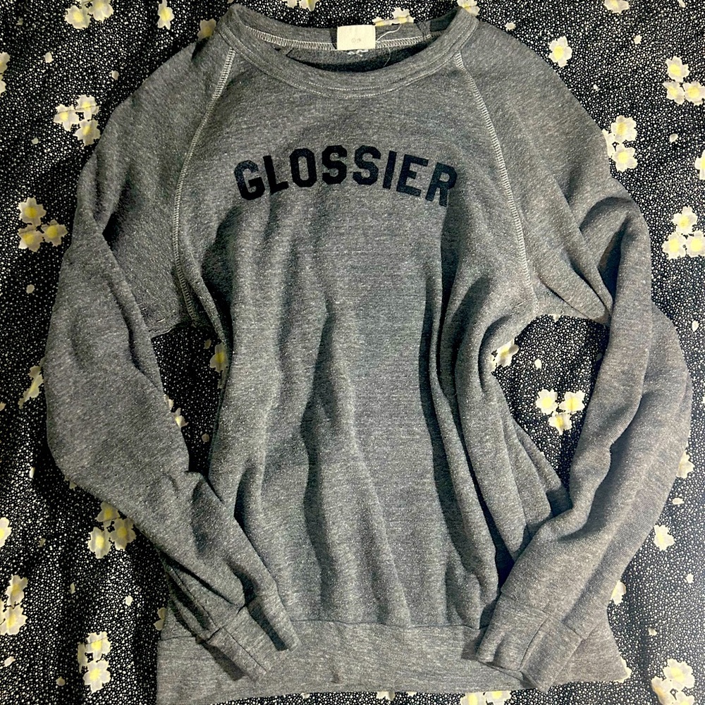 The original Emily Weiss’s Glossier employee crewneck M